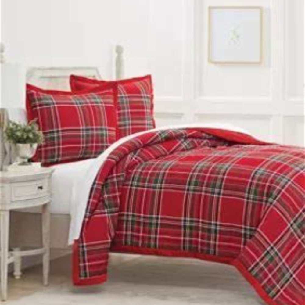 Cranberry Red Plaid Quilt Set- Brand New - Queen